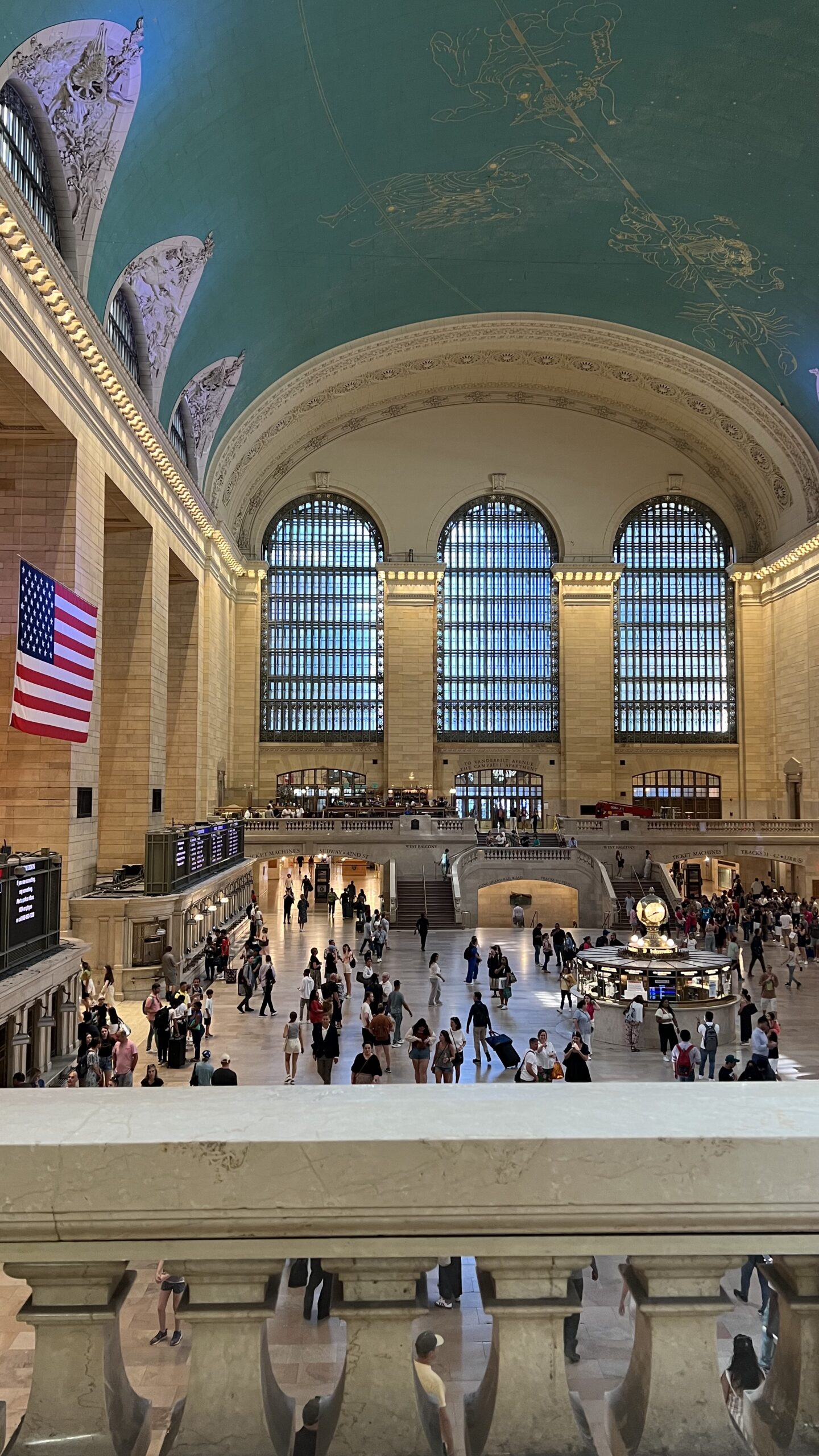 gallery grid image
